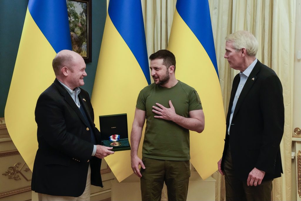 ukraine-president-volodymyr-zelenskyy-awarded-2022-liberty-medal-–-whyy