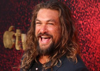jason-momoa-posted-his-(pet)-hog-on-instagram-–-vulture