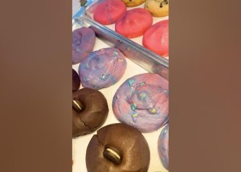watch-how-these-showstopping-#cookies-are-made.-#satisfying-–-youtube
