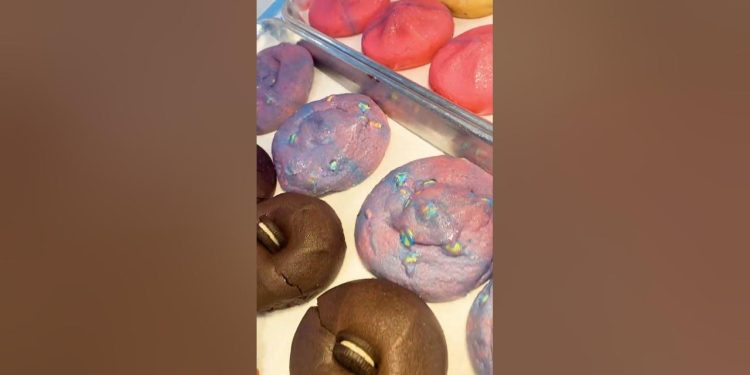 watch-how-these-showstopping-#cookies-are-made.-#satisfying-–-youtube
