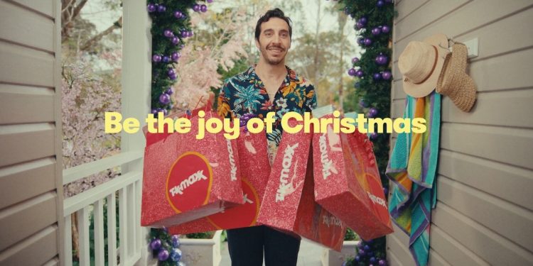 tk-maxx-celebrates-an-unsung-hero-'uncle-simon'-in-new-chrissy-campaign-via-…-–-campaign-brief