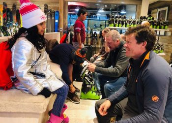 clubhouse-chronicles:-avsc-brings-back-equipment-night-as-winter-approaches-|-aspentimes.com