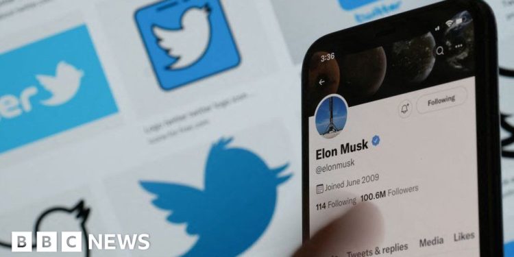 twitter-chaos-after-wave-of-blue-tick-impersonations-–-bbc-news