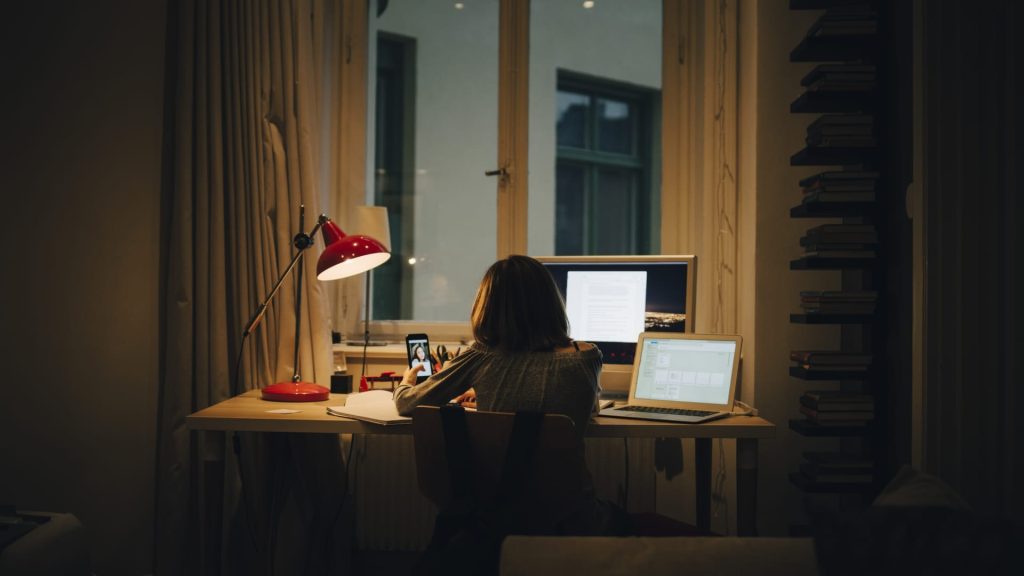 the-3-biggest-mistakes-job-seekers-make-after-a-layoff-–-cnbc