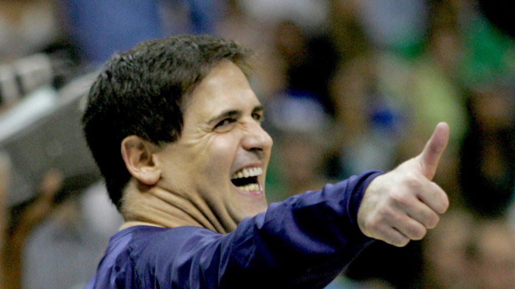 mark-cuban-used-a-14-second-pitch-to-make-money-at-his-first-sales-job-–-cnbc