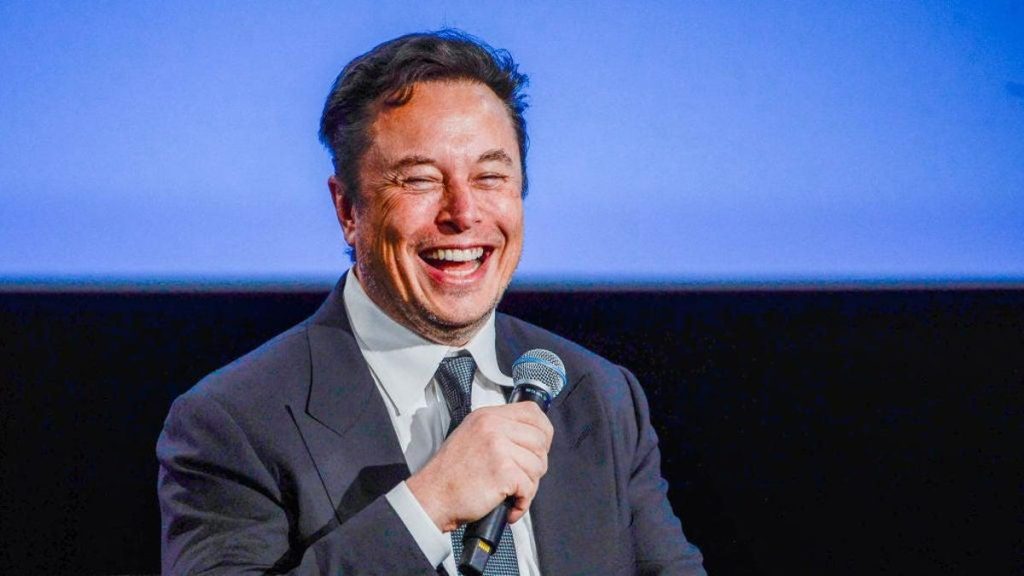 thousands-of-people-are-tweeting-the-exact-same-joke-about-elon's-twitter-fiasco