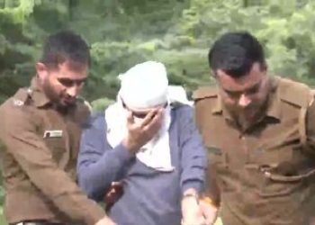 rs-54,000-bank-transfer,-shradhha's-instagram-chat:-what-blew-the-lid-off-aaftab-poonawala's-lies