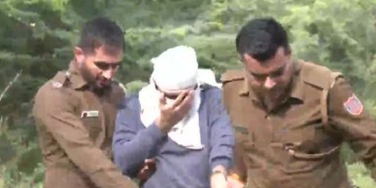 rs-54,000-bank-transfer,-shradhha's-instagram-chat:-what-blew-the-lid-off-aaftab-poonawala's-lies