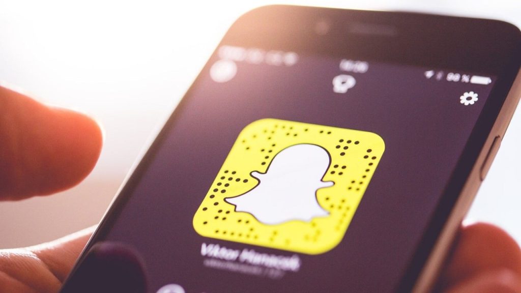 snapchat-for-web-is-now-available-globally-–-phoneworld