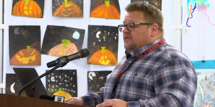 bemidji-school-board-discusses-high-school-schedule-change-–-lakeland-pbs