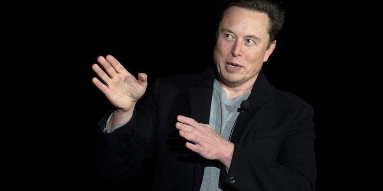 musk's-twitter-“amnesty”-plan-for-suspended-accounts-alarms-activists-–-axios