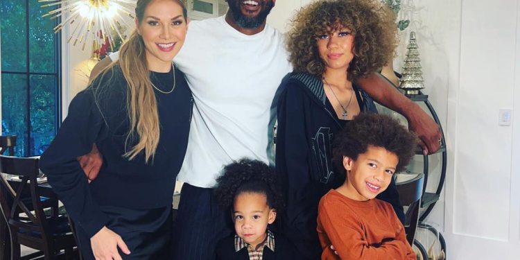 allison-holker-and-stephen-'twitch'-boss-celebrate-thanksgiving-with-their-3-kids:-'we-are-grateful'