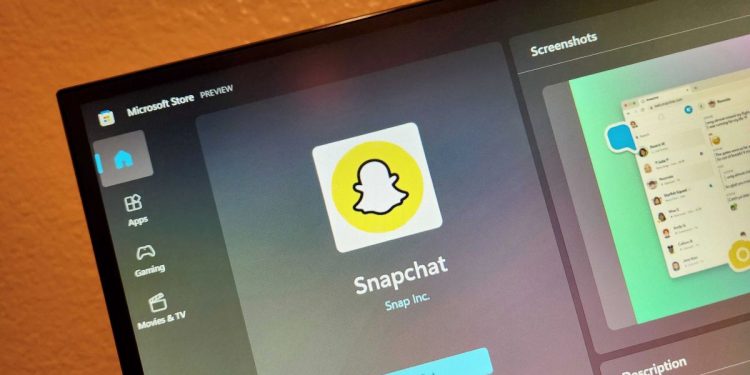 after-denying-windows-phones,-snapchat-finally-arrives-on-the-microsoft-store