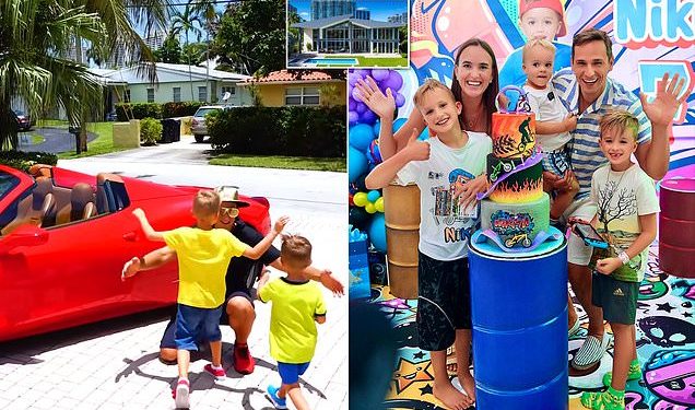 florida-russian-family's-kids-youtube-channels-earns-them-millions-|-daily-mail-online