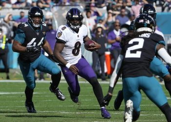 lamar-jackson-blasts-fan-on-twitter-after-ravens-stumble-|-ap-news