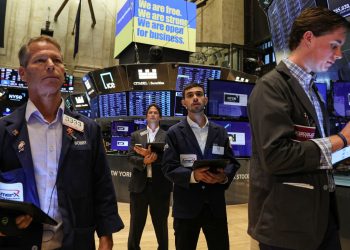 stock-futures-are-flat-after-major-averages-slide-on-covid-unrest-in-china-–-cnbc