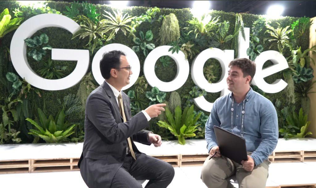 youtube's-favorite-polyglot-interviewed-world-leaders-in-their-native-languages-–-tubefilter