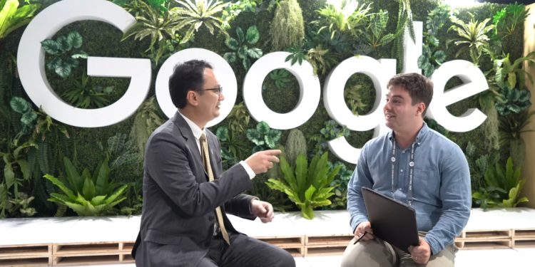 youtube's-favorite-polyglot-interviewed-world-leaders-in-their-native-languages-–-tubefilter