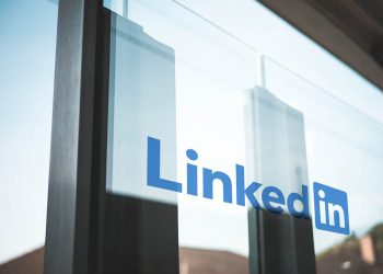 linkedin-now-lets-you-schedule-messages-–-optocrypto