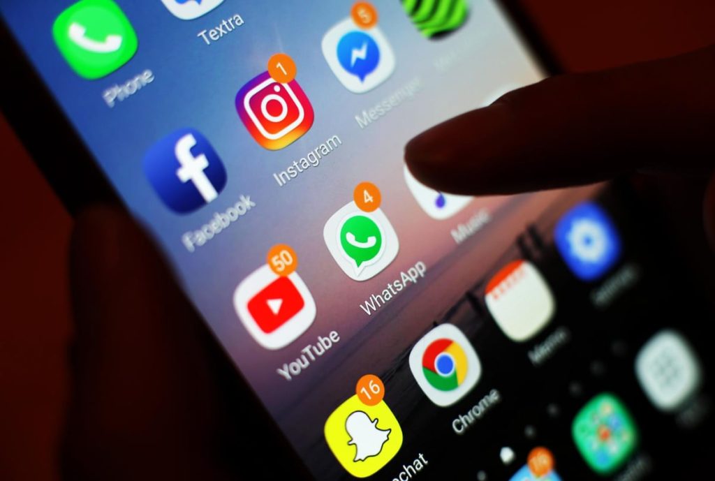 six-ministers-used-whatsapp-for-scottish-government-business-last-year,-but-no-sign-of-messages
