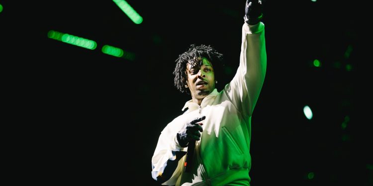 21-savage-denies-having-“celebrity-girlfriend”-amid-latto-rumors-–-hotnewhiphop