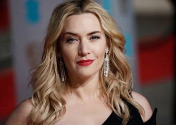 kate-winslet-claims-parents-feel-'powerless'-over-children's-social-media-use