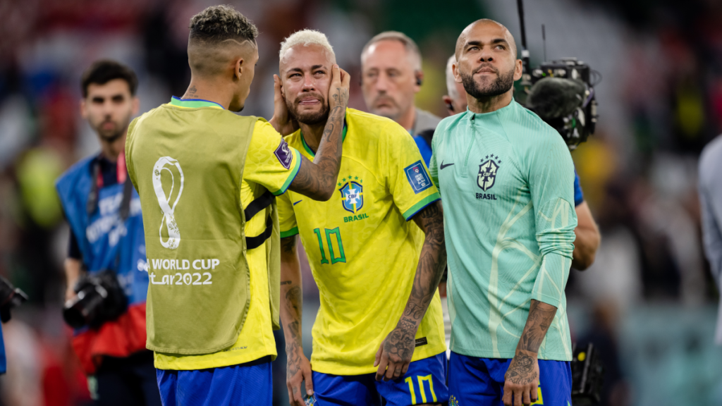 hurting-neymar-doubles-down-on-instagram:-'i-still-haven't-learned-to-lose'-–-yahoo-sport-uk