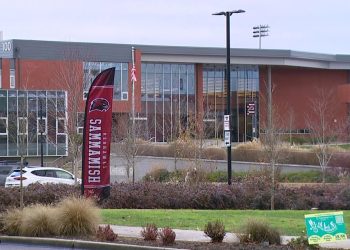 seattle-man-accused-of-threatening-to-bring-guns-to-sammamish-high-school-–-king-5