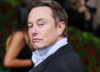 elon-musk's-twitter-suspends-rival-mastodon-account-–-rolling-stone