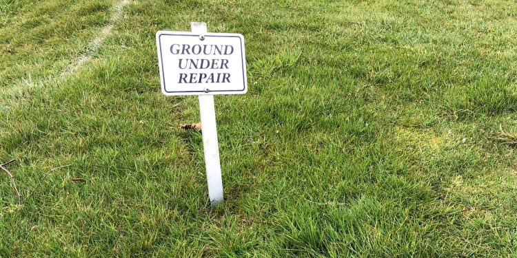 is-ground-under-repair-compulsory?-rules-of-golf-explained