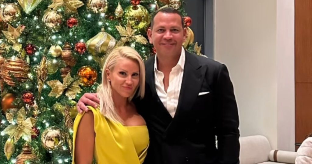 alex-rodriguez,-jaclyn-cordeiro-make-romance-instagram-official-–-us-weekly