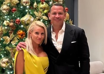 alex-rodriguez,-jaclyn-cordeiro-make-romance-instagram-official-–-us-weekly