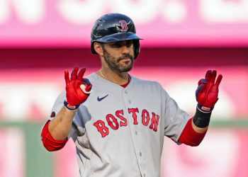 sources:-dodgers-add-jd.-martinez,-bolstering-lineup-and-clubhouse-with-veteran-presence