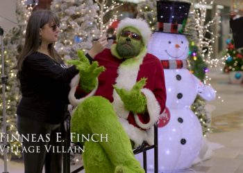 video:-holiday-film-puts-a-wrap-on-village-green-shopping-centre's-grinchy-villain