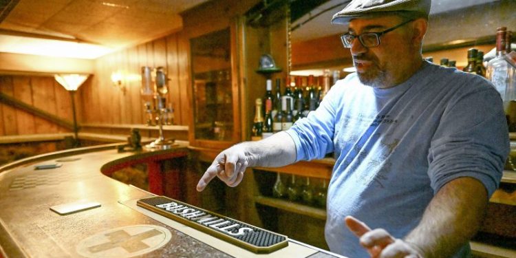 new-tales-of-old-dorp:-new-owner-of-jay-street-building-discovers-long-forgotten-basement-…