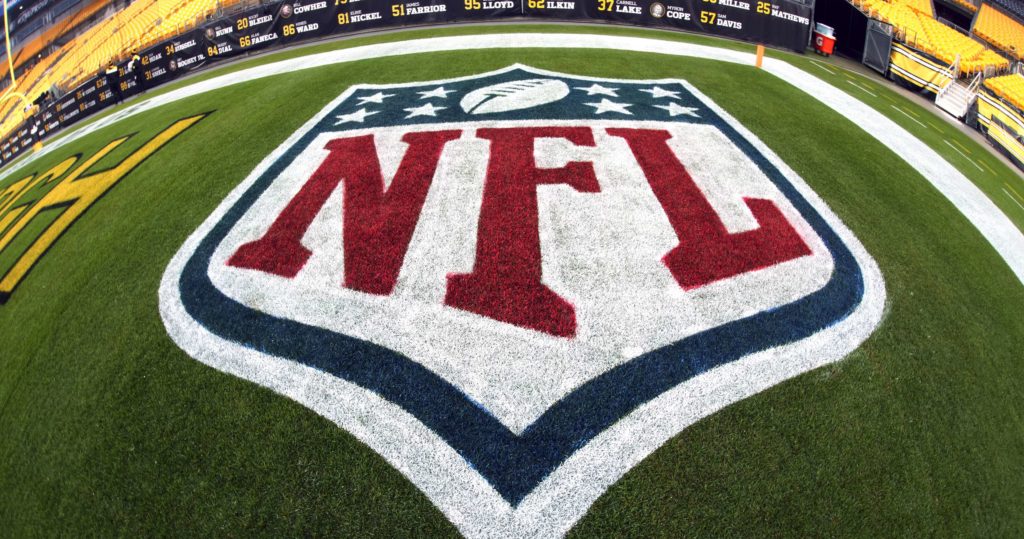 youtube-reportedly-in-'advanced-talks'-to-secure-'nfl-sunday-ticket'-rights
