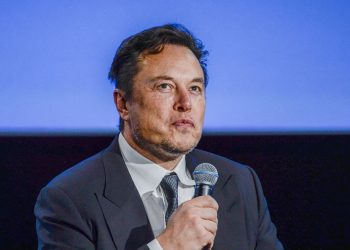 elon-musk-announced-he's-stepping-down-as-the-ceo-of-twitter-–-vox