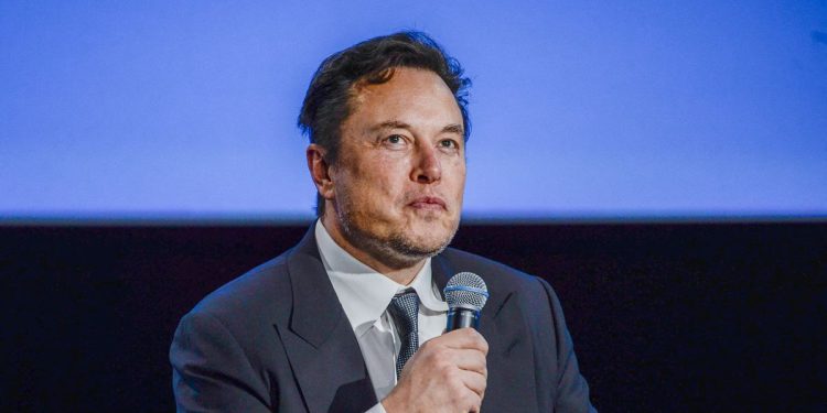 elon-musk-announced-he's-stepping-down-as-the-ceo-of-twitter-–-vox