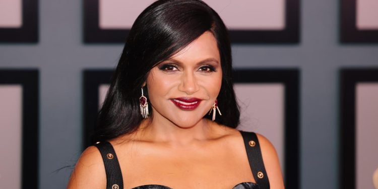 mindy-kaling-responds-to-comments-about-her-eating-habits-on-instagram-–-yahoo