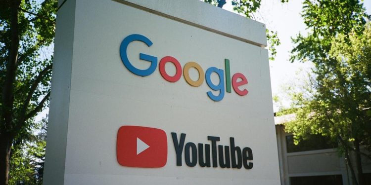 youtube-outbids-amazon-prime-video-and-espn+-for-nfl-sunday-night-ticket-–-forbes