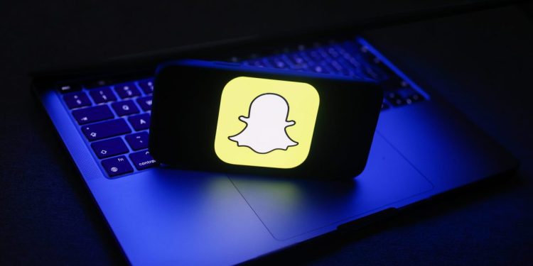 snapchat-targeted-by-crime-prevention-group-that-wants-authorities-to-clamp-down-on-fentanyl-sales