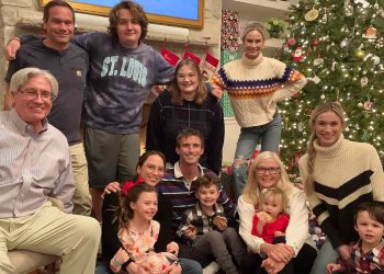 meghan-king-celebrates-christmas-with-kids:-'the-season-of-giving'-–-people