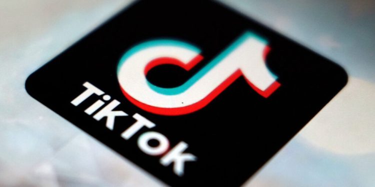 'gen-z':-how-new-generation-and-millennials-are-using-tiktok-to-find-jobs-|-katv