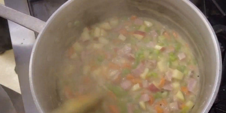 transform-your-holiday-leftovers-into-a-comforting-soup-|-wluk-–-fox-11