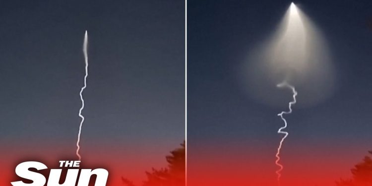 flying-object-witnessed-in-seoul-sky,-later-confirmed-as-rocket-test-–-youtube