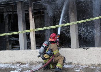 palm-springs:-fire-at-abandoned-bel-air-greens-golf-course-clubhouse-–-the-desert-sun