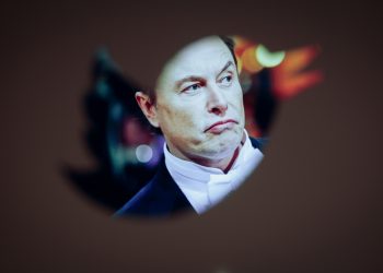 musk-says-us-government-demanded-twitter-suspend-250000-accounts,-including-journalists