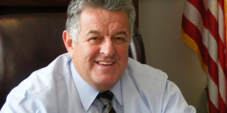 cape-cod-comes-out-in-force-for-sendoff-for-sheriff-james-m-cummings-–-capecod.com
