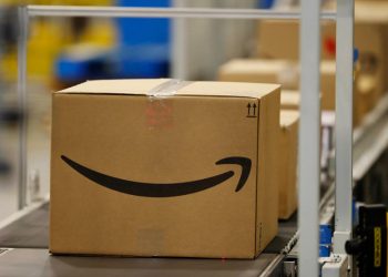amazon-layoffs-show-'reckoning'-in-tech-industry-|-wstm