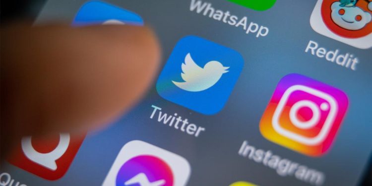 seattle-public-schools-sue-big-tech-for-'creating'-youth-mental-health-crisis-–-new-york-post